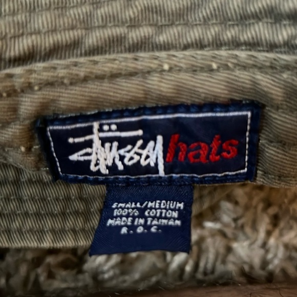 Stussy bucket hat - Picture 3 of 3